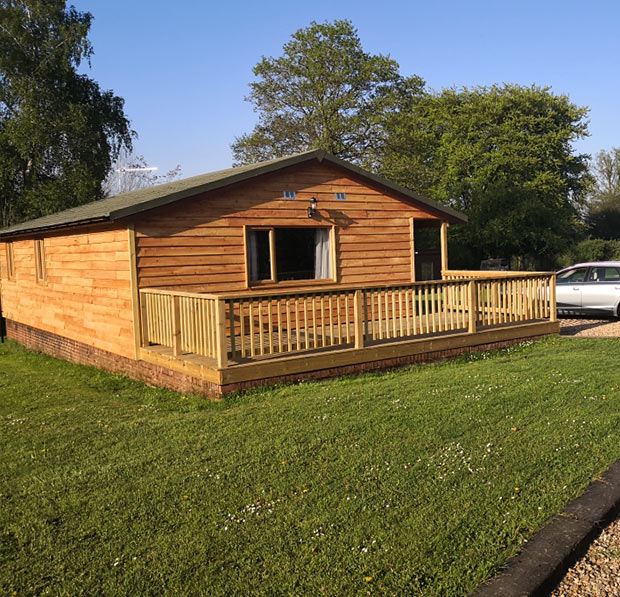 Lake Farm Log Cabin Self Catering Family Holidays In The New Forest